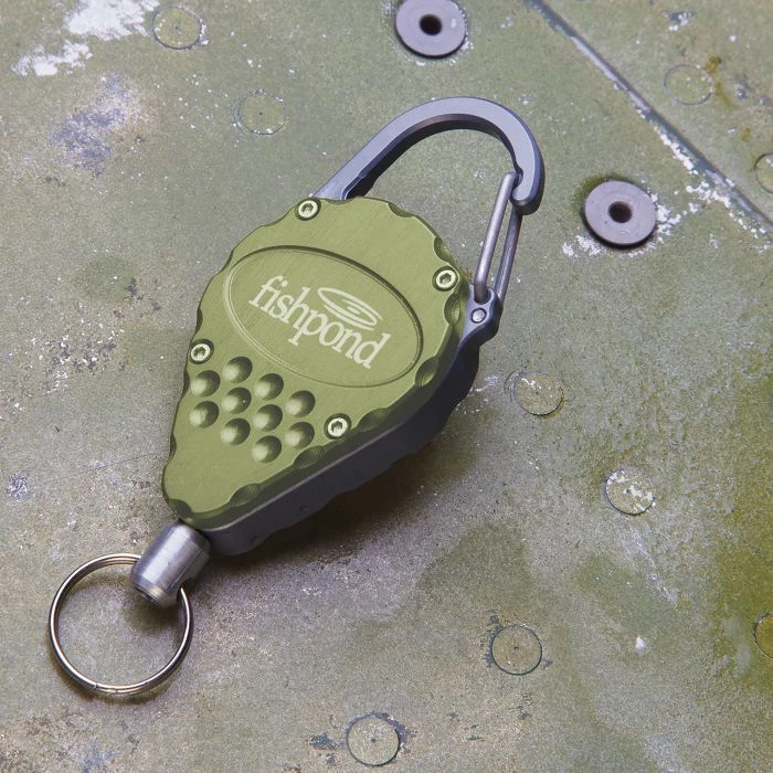 Tools & Accessories Fishpond Arrowhead Retractor 2 Tools & Accessories Fishpond Arrowhead Retractor