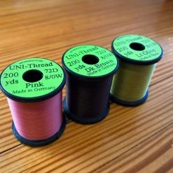 Wapsi Fly UNI 8/0 Thread Thread, Tinsel & Wire